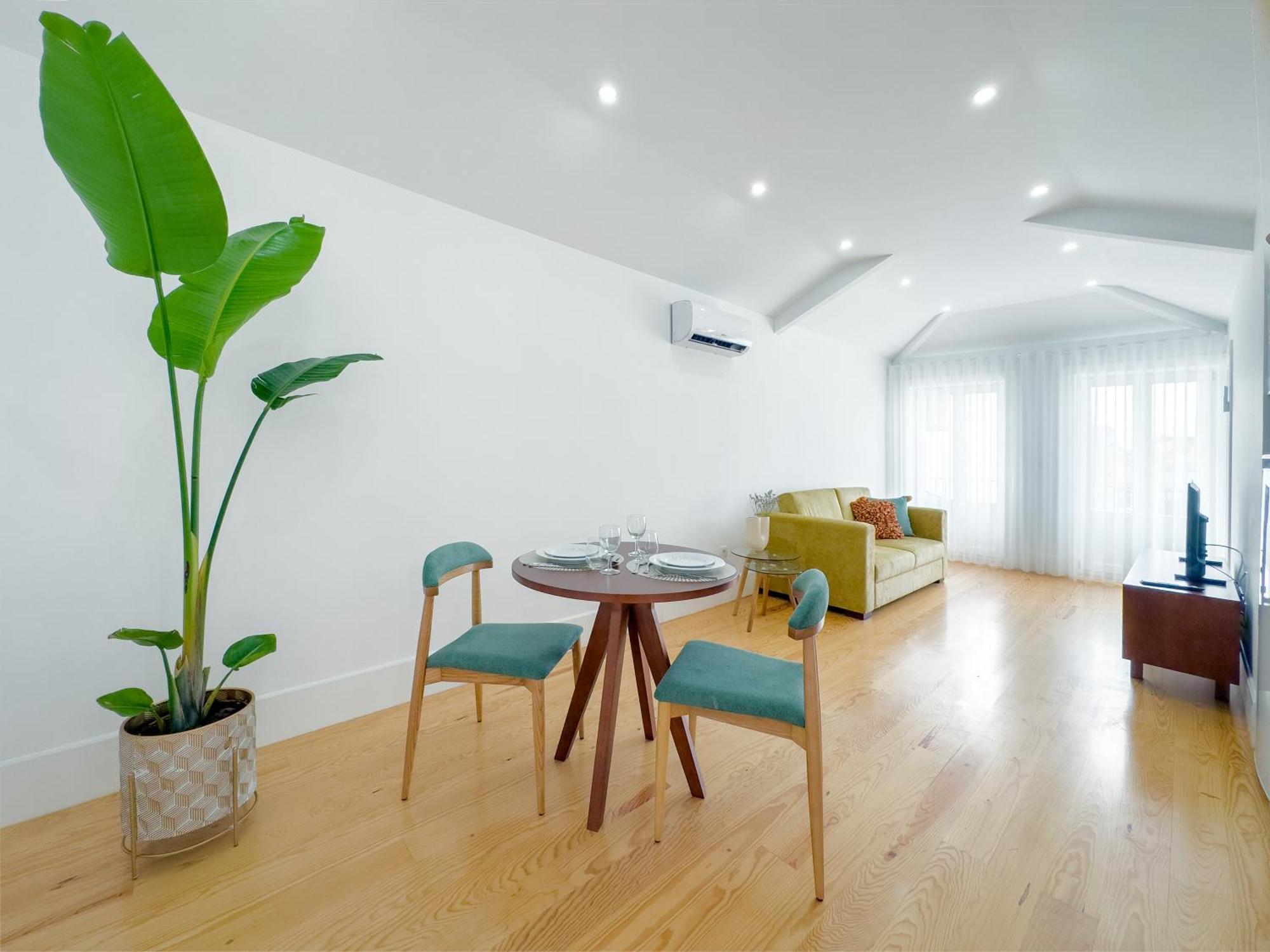 Vibrant Host Solutions-Bonfim Apartment Porto Exterior photo